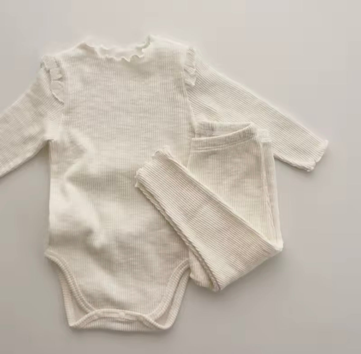 Vest and leggings lounge set