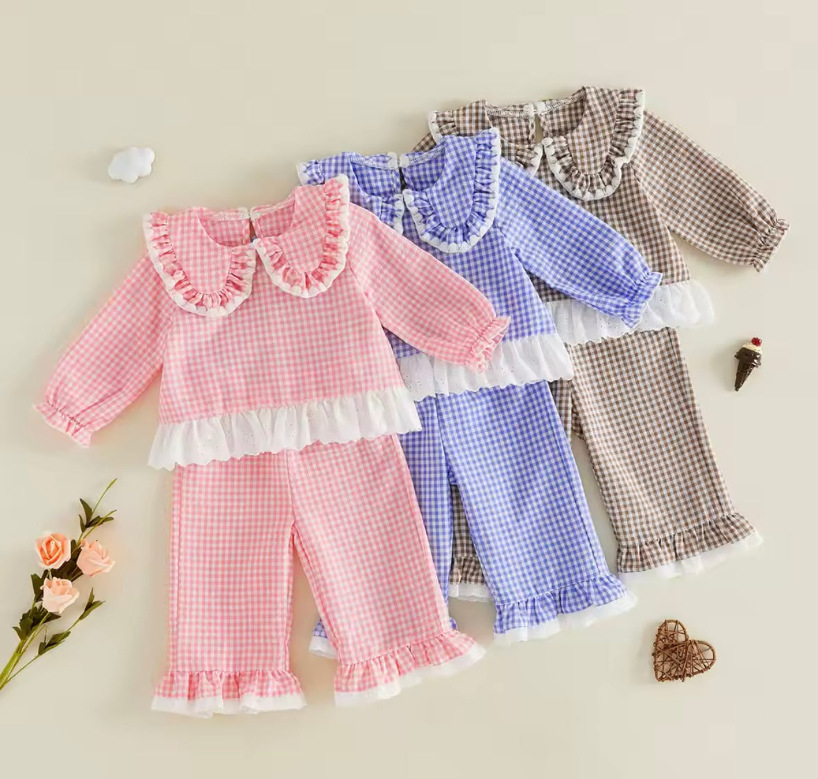 Gingham Collar Lounge