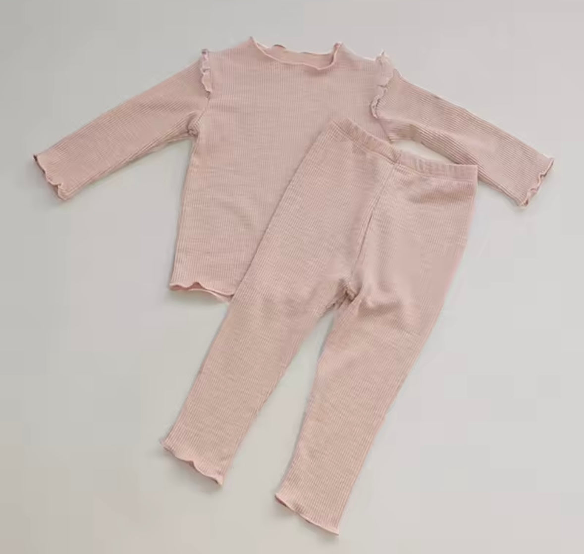 Top and leggings lounge set