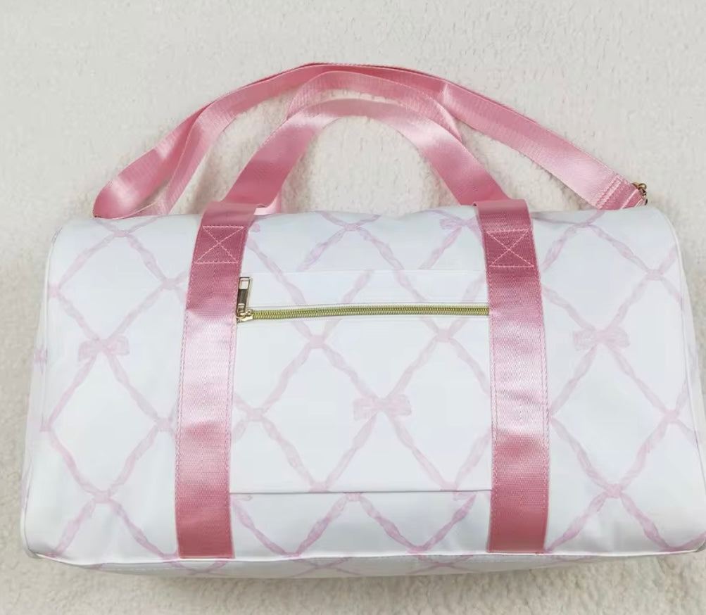 Bow duffle bag