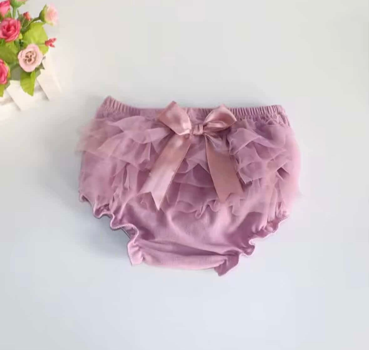 Frilly bloomer and vest set