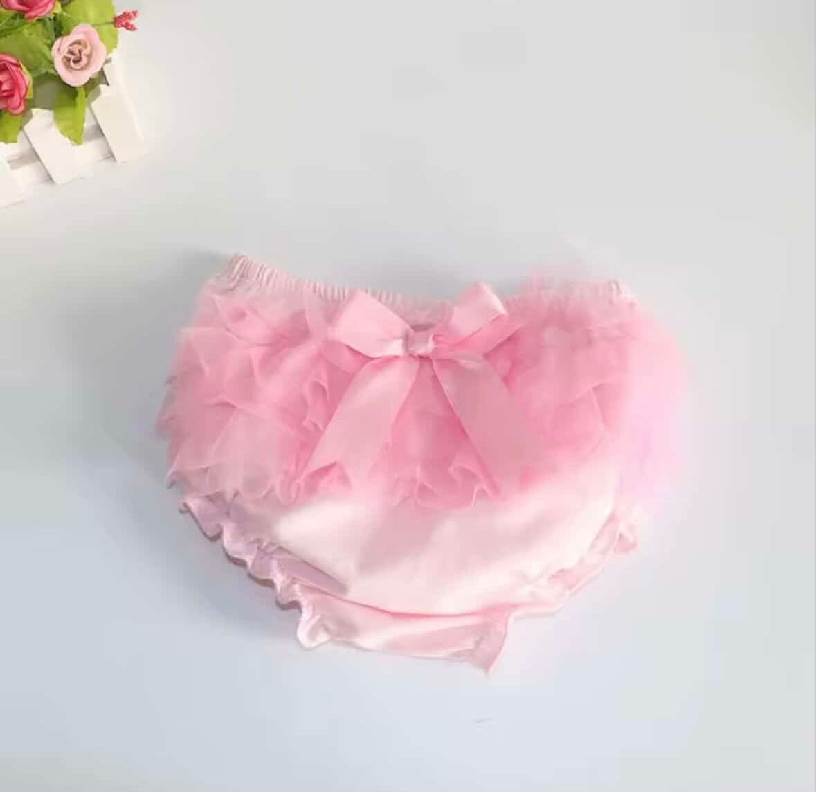 Frilly bloomer and vest set