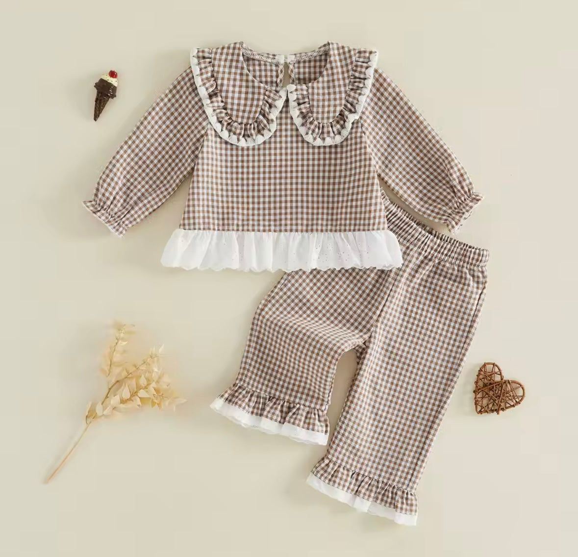 Gingham Collar Lounge