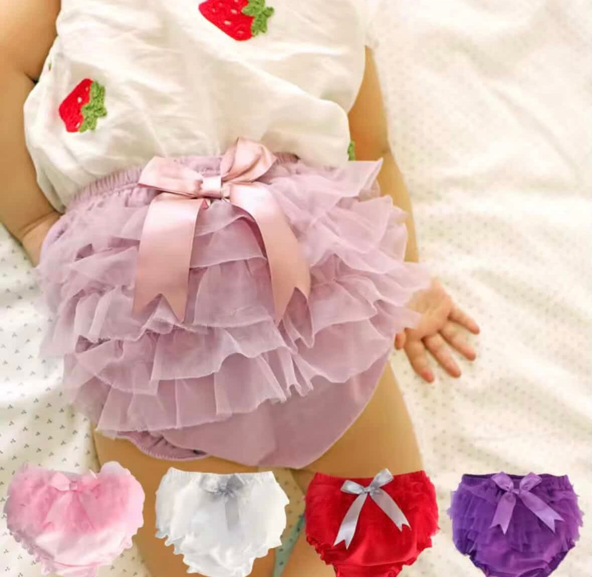 Frilly bloomer and vest set