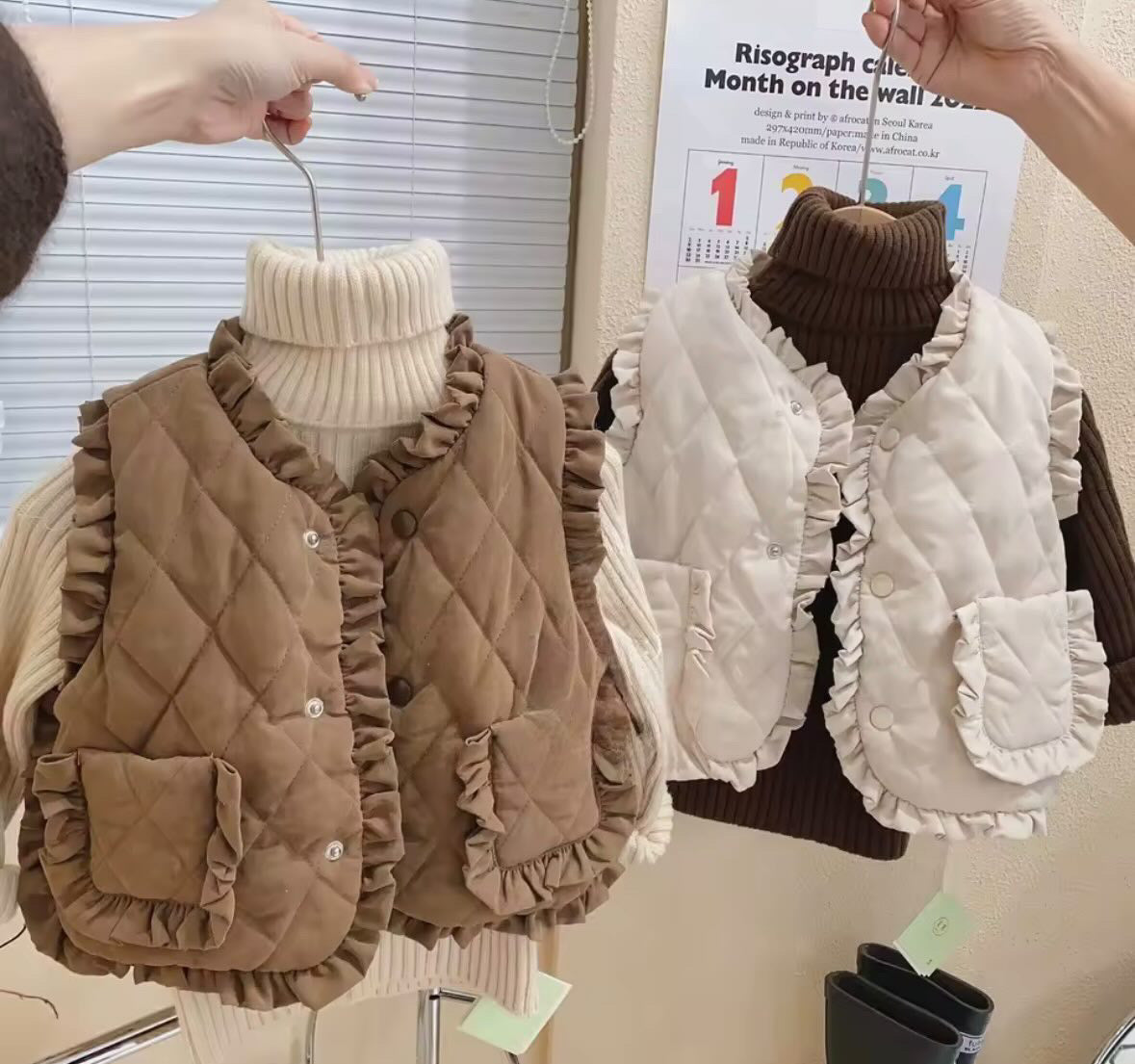 Girls Frill Gilet
