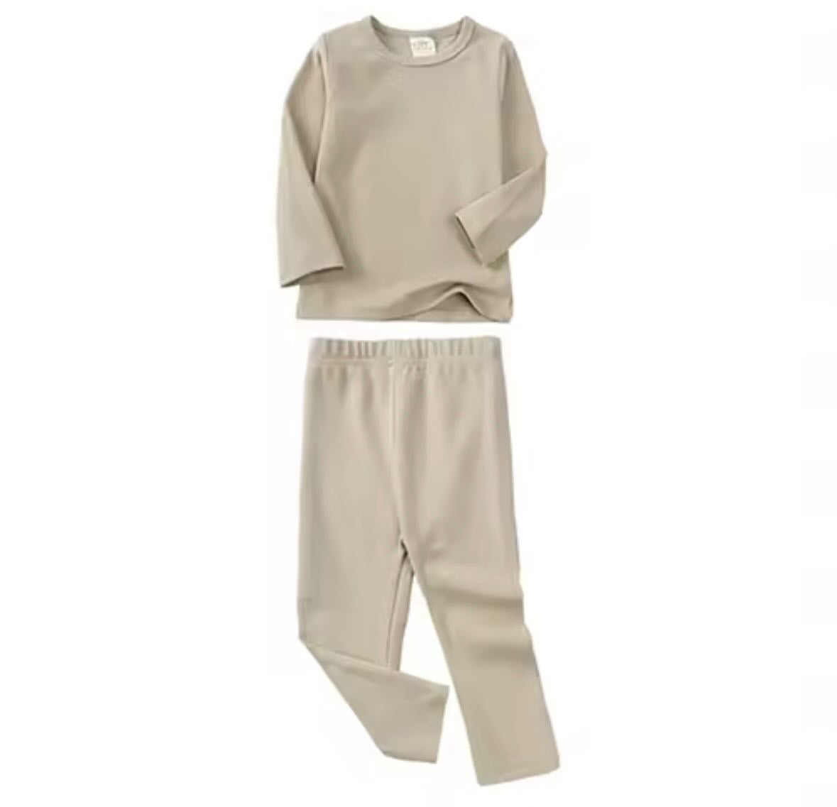 Solid colour lounge (6m-3y)