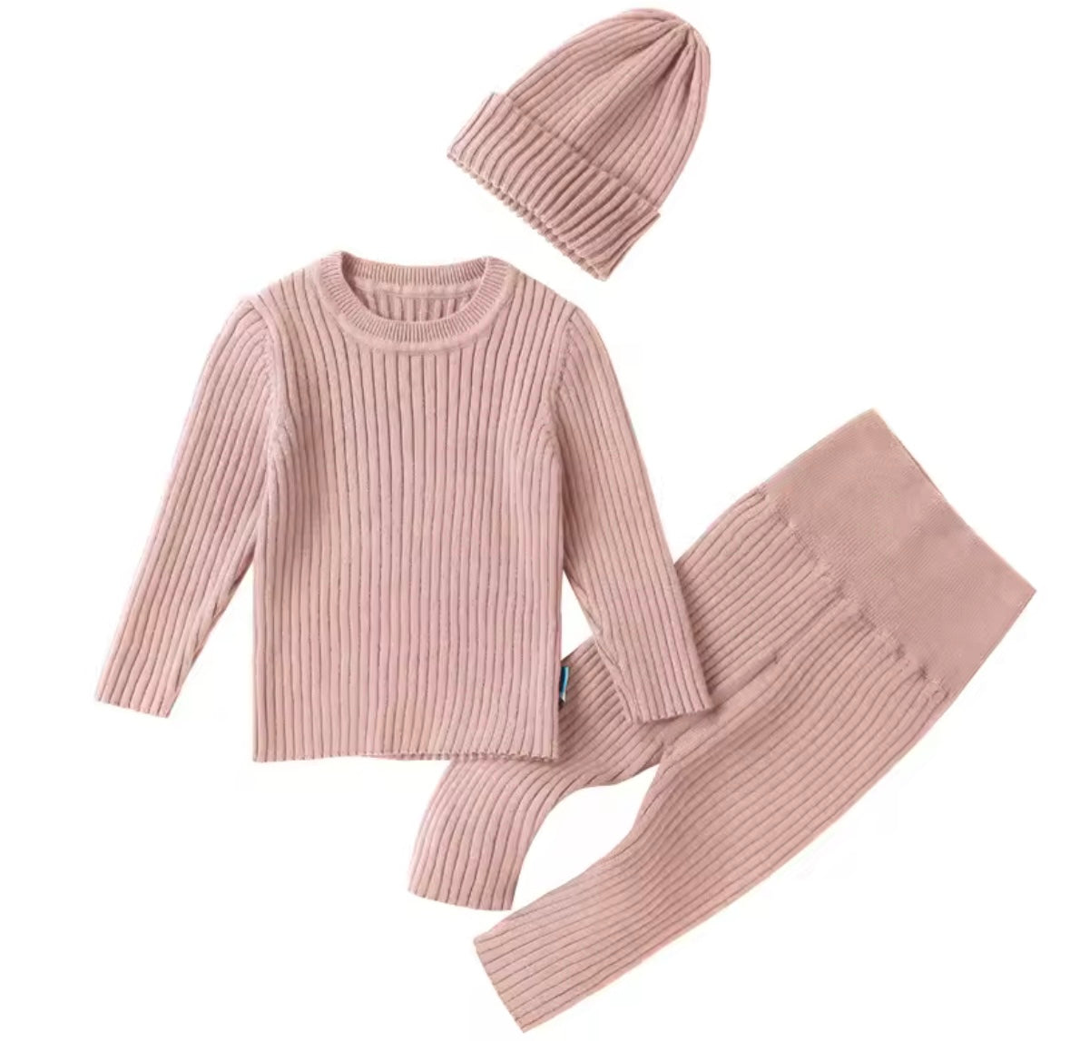 Baby lounge with matching hat