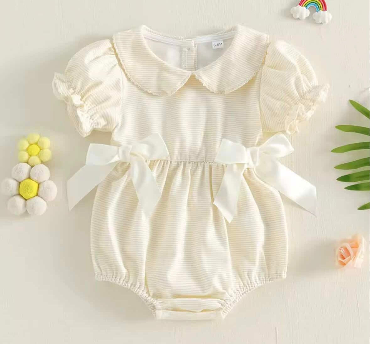 Girls bow bubble romper