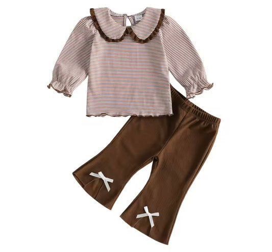 Collared flare set