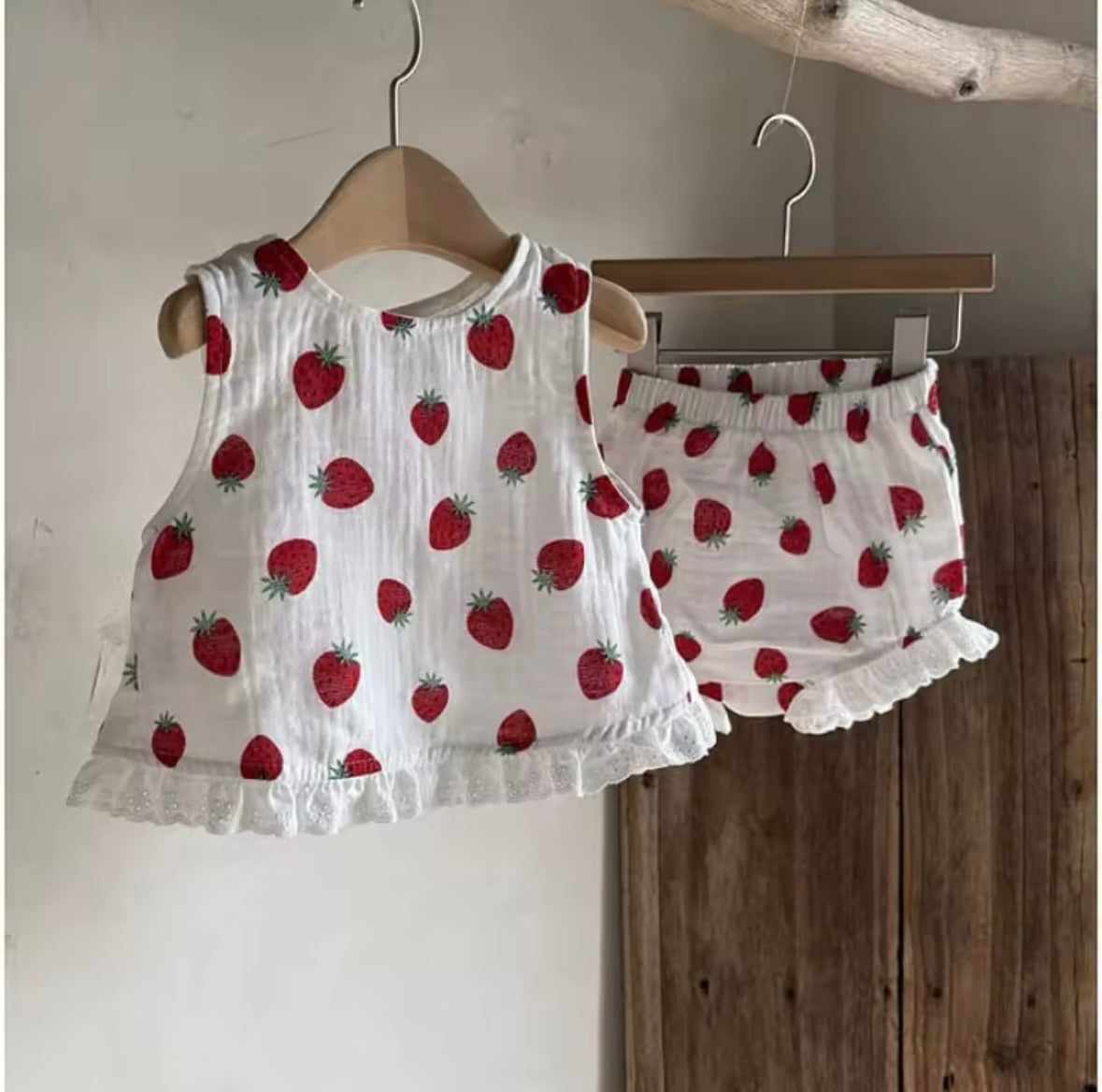 Strawberry 2 piece set