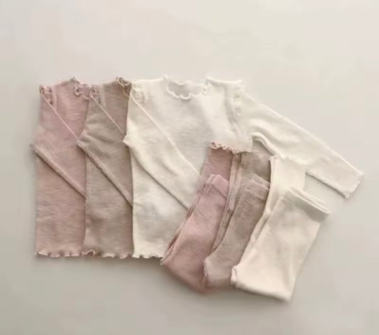 Top and leggings lounge set